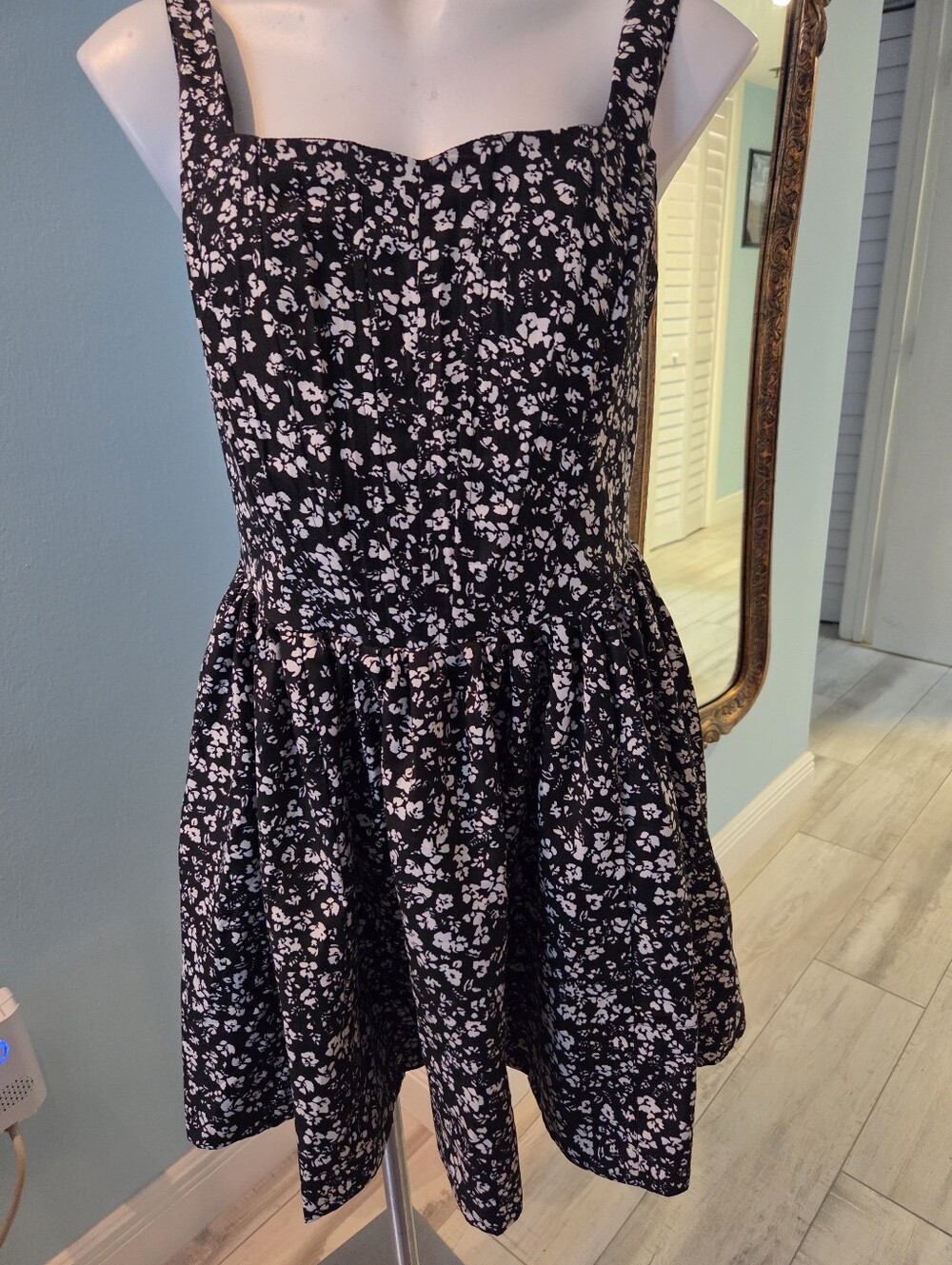 Live 4 Truth Mini Dress Black And White